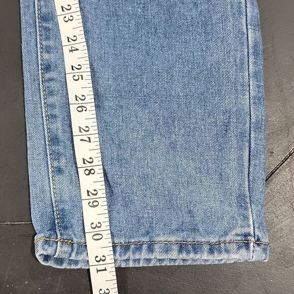 SHEIN.. highwaisted, distressed jeans.. - Picture 13 of 15